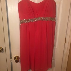 Pink Size 3x/22 strapless prom dress.